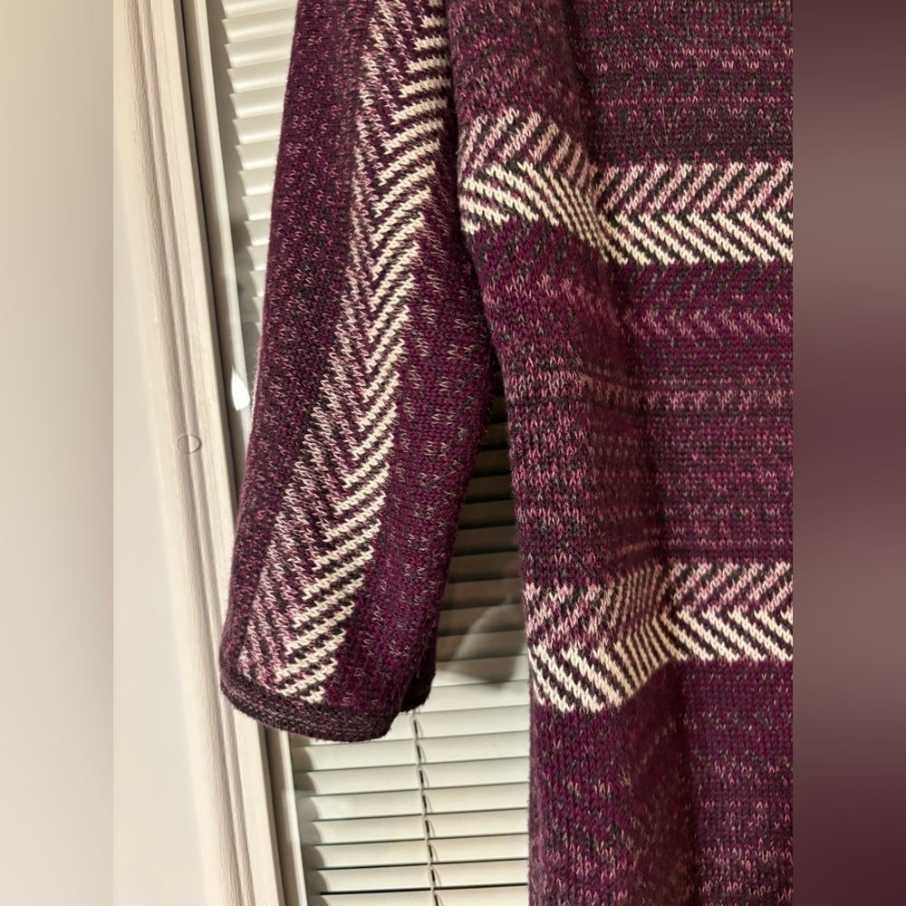 Chaps Purple’s Burgundy Sweater - Picture 5 of 10
